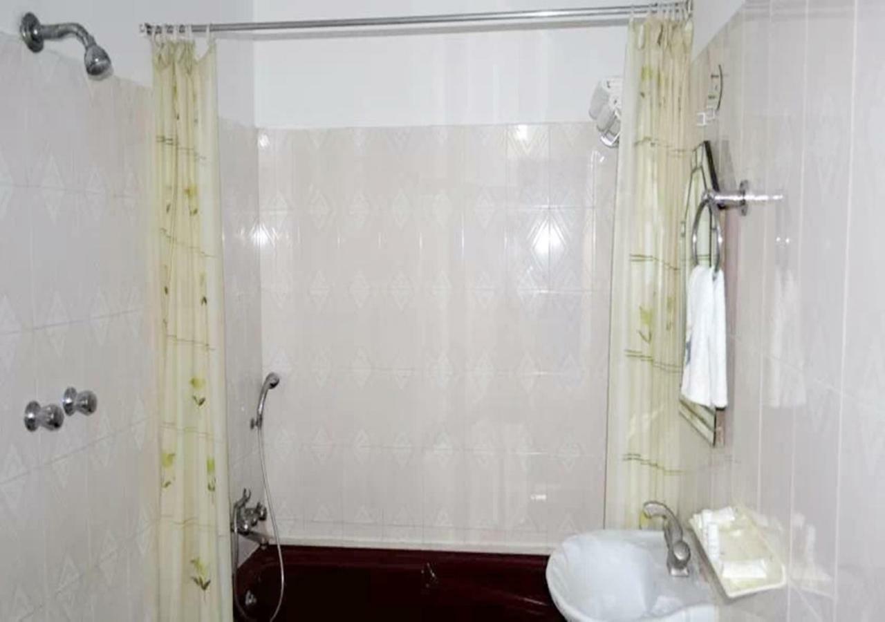 Hotel Tokyo Vihar Бодх Гая Екстериор снимка