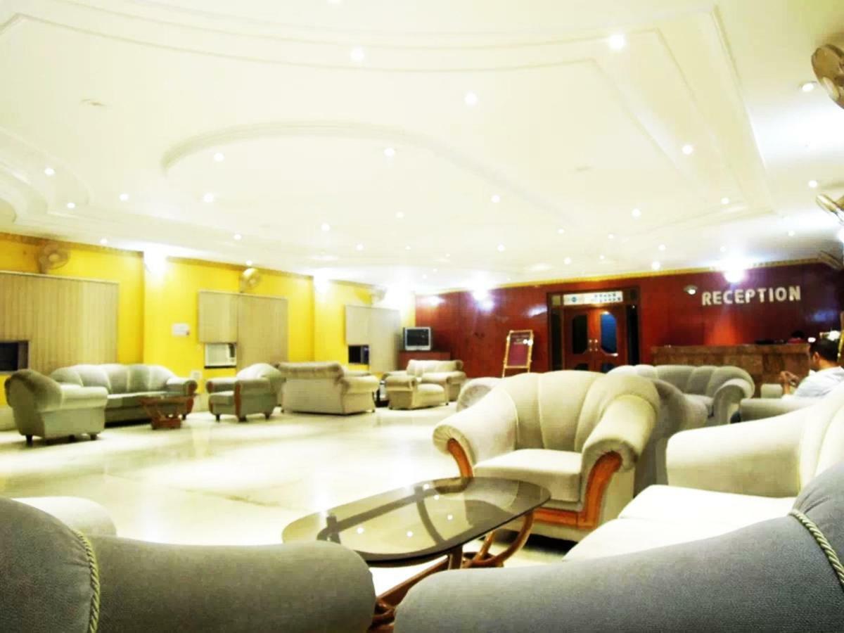 Hotel Tokyo Vihar Бодх Гая Екстериор снимка